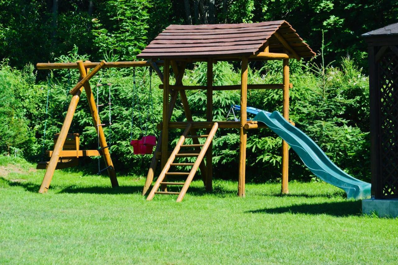 Zajazd Zamkowy - Schloßgasthof Krąg Zewnętrze zdjęcie